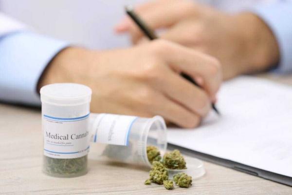 Cannabis auf Rezept aus der Apotheke in Deutschland | Edelhanf - Ihr Premium CBD Shop